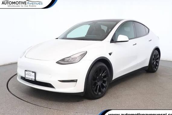 TESLA MODEL Y 2021 5YJYGAEE5MF184044 image